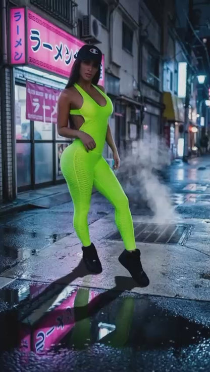 Women’s 3D Textured Open-Back Performance Bodysuit